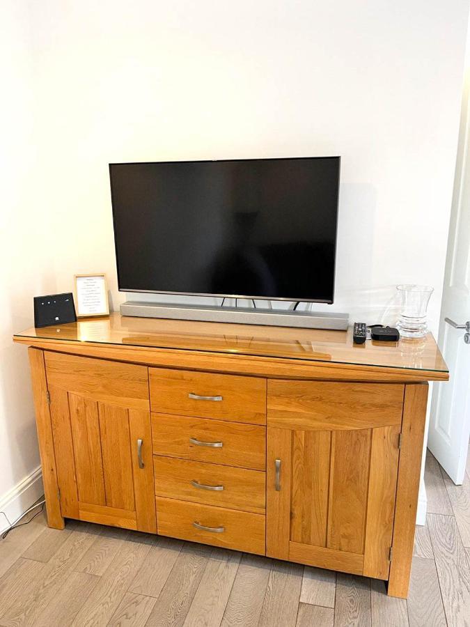 Modern 1 Bedroom Flat Close To Vauxhall London Bagian luar foto