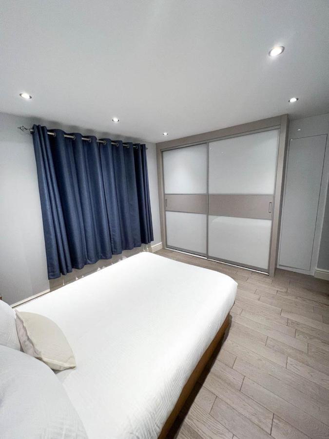Modern 1 Bedroom Flat Close To Vauxhall London Bagian luar foto